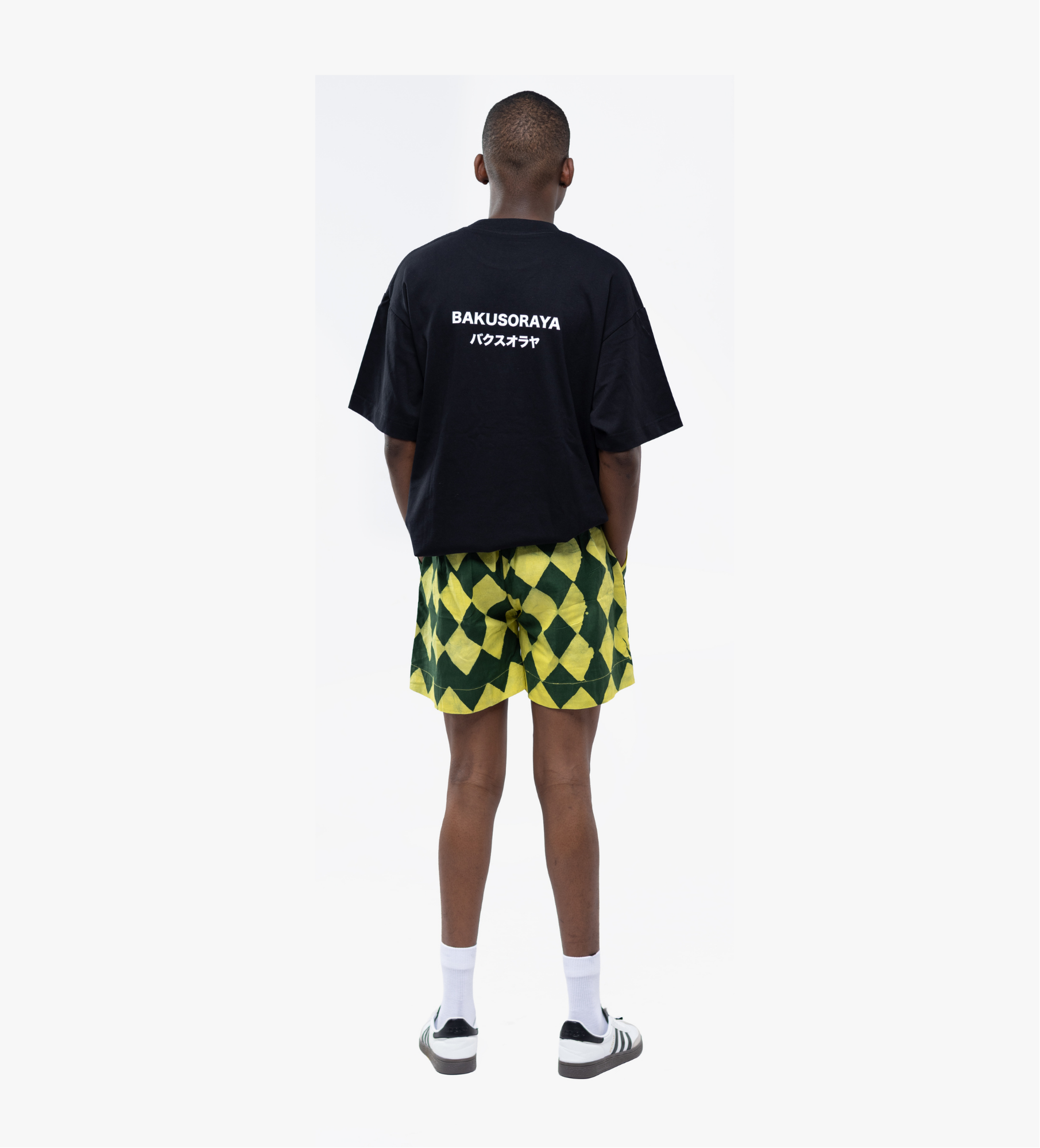 Short Bakus
