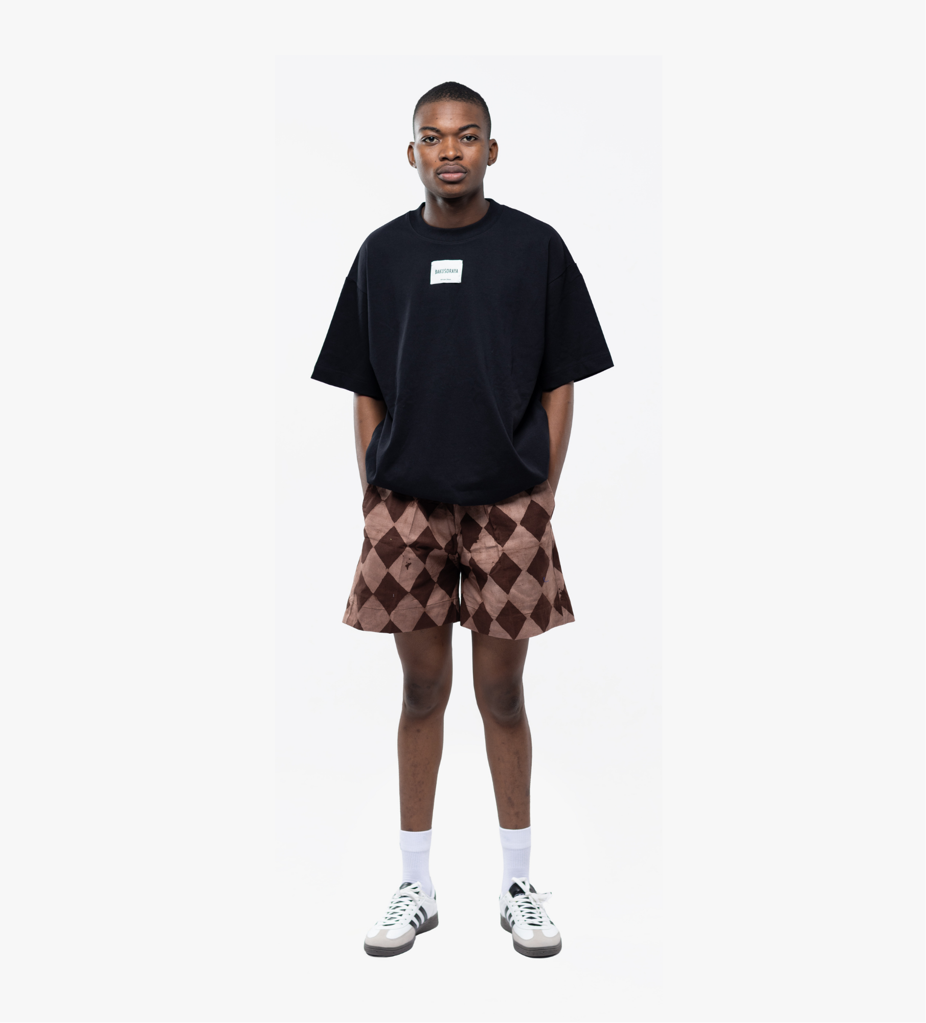 Short Bakus