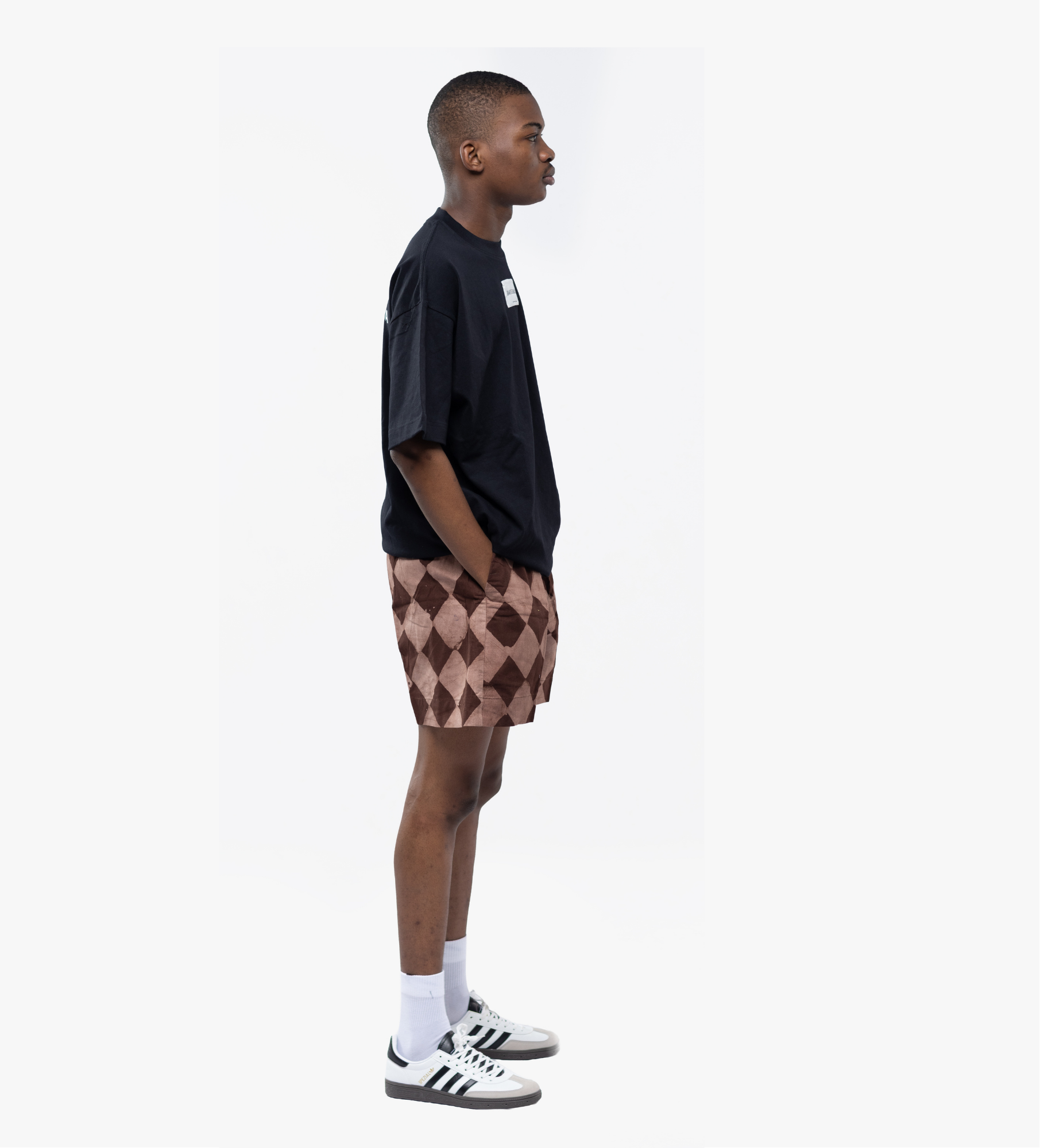 Short Bakus